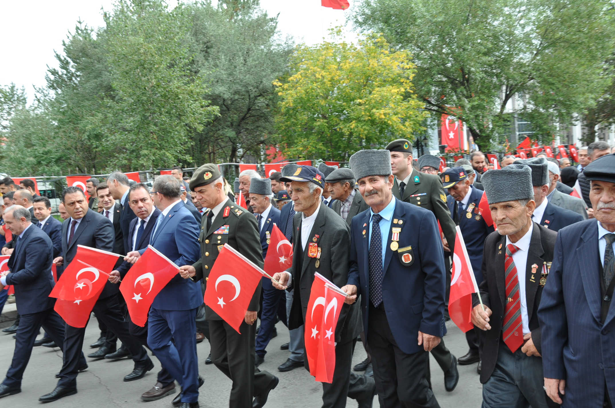 Kars'ta 19 Eylül Gaziler Günü kutlandı