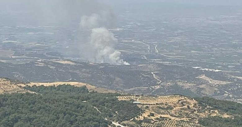 İzmir’de ormanlık alanda yangına havadan ve karadan müdahale başladı