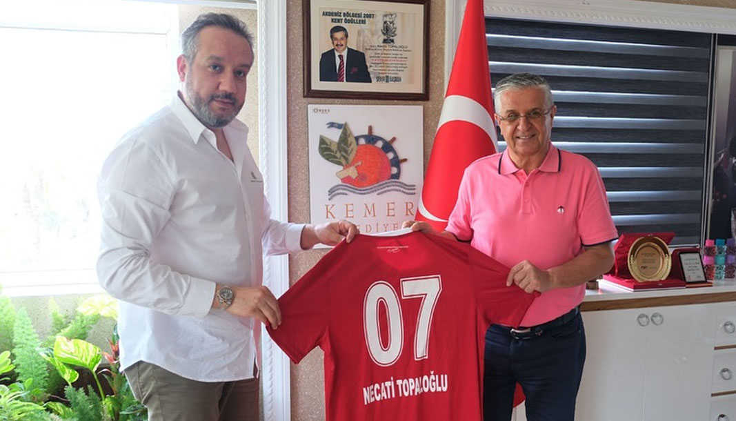 Antalyaspor Başkanı Boztepe’den Kemer'e ziyaret
