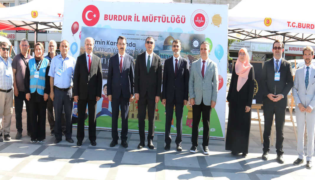 Vali Öksüz'e, mevlid-i Nebi, Camiler ve din görevlileri haftası nedeniyle ziyaret