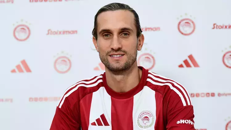Yusuf Yazıcı 'Komşu'da