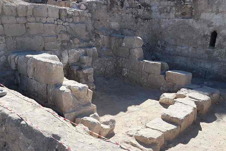 Hasankeyf'te 1600 yıllık askeri yapı kalıntıları bulundu