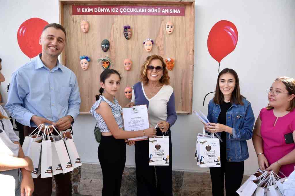 Oyuncak Müzesi'nde, Dünya Kız Çocukları Günü kutlandı