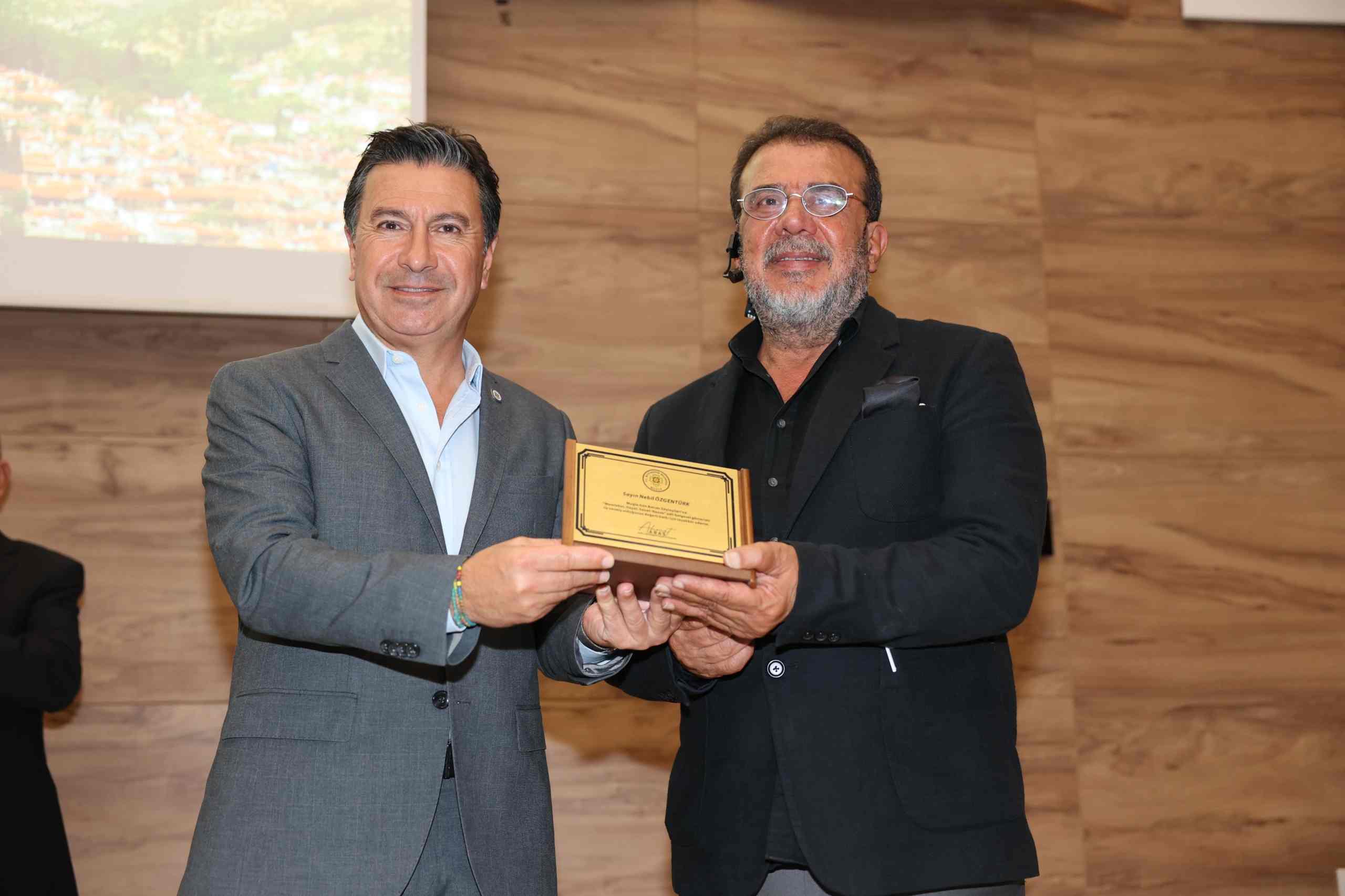 “Memleket, Hayat, Sanat: Nazım” Belgeseli'ne büyük ilgi