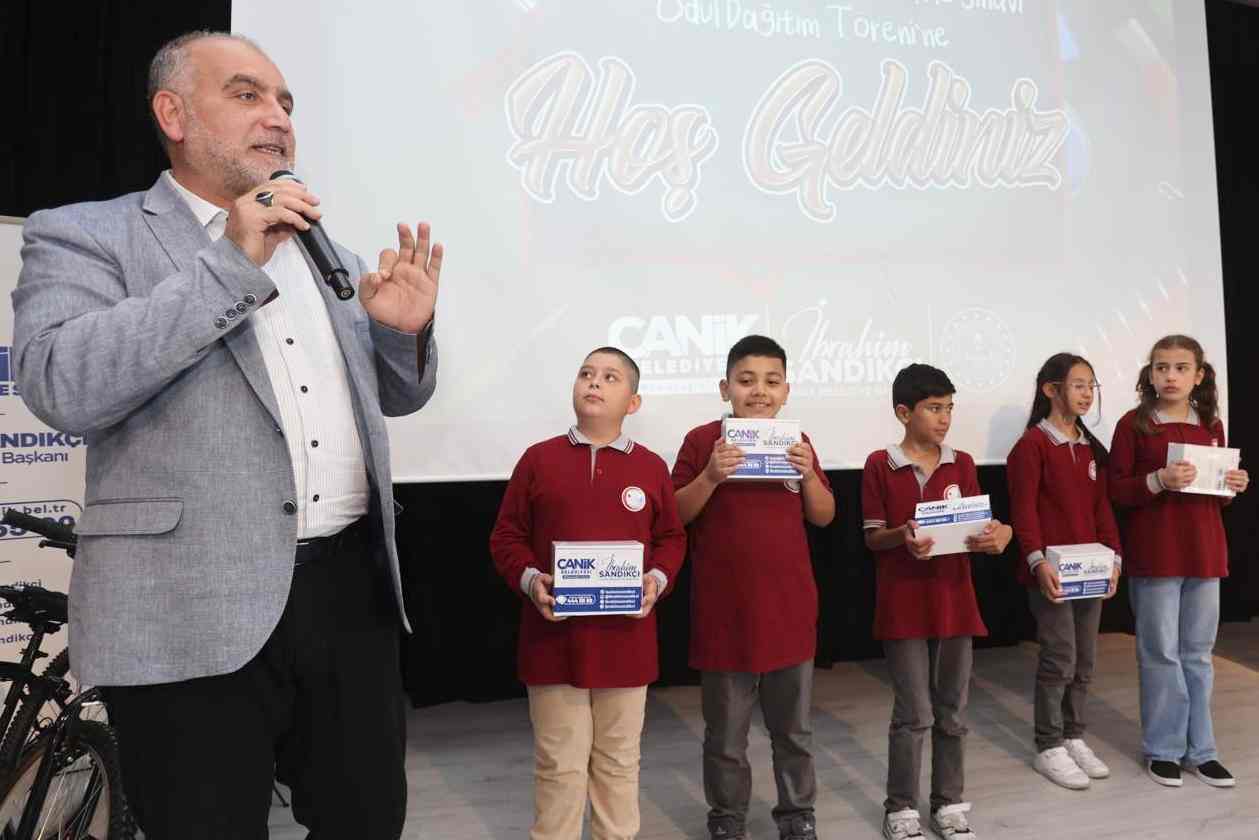 Sandıkçı: Öğrencilerimize yönelik desteklerimizi sürdüreceğiz