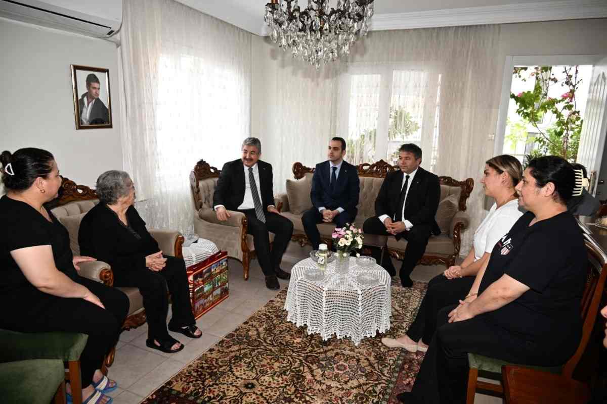 Vali Yılmaz'dan Zeynep Nineye ziyaret
