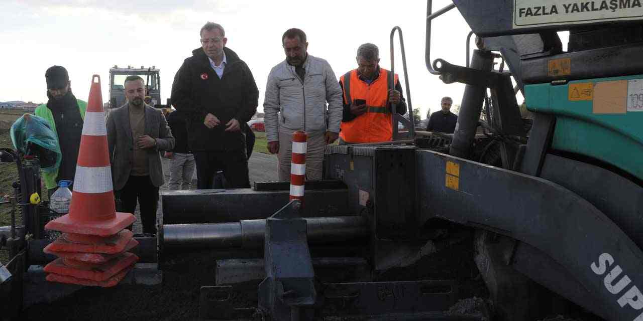 Kars Valisi Ziya Polat, köy yollarındaki çalışmaları inceledi