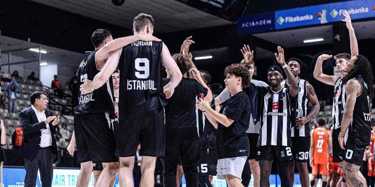 Beşiktaş Fibabanka, EuroCup'ta şen şakrak: Ulm'e 33 sayı fark