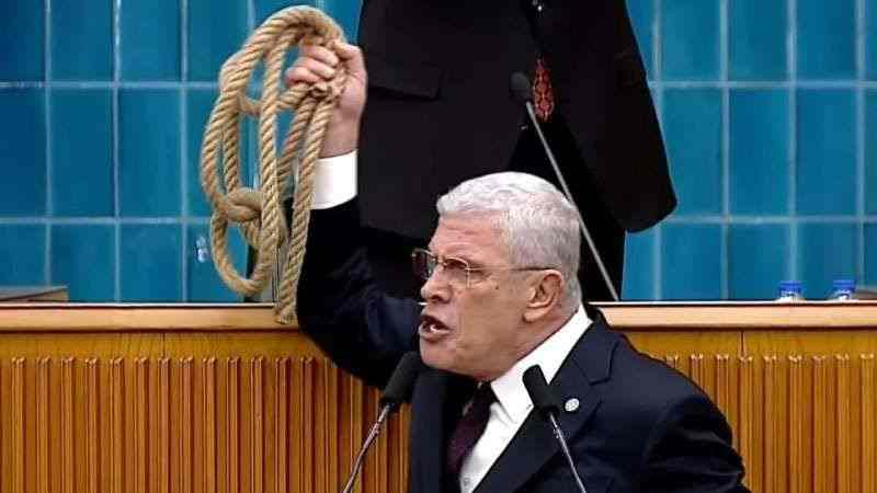 Bahçeli, Dervişoğlu'nun fırlattığı ipi istedi: Makam odasına asacak