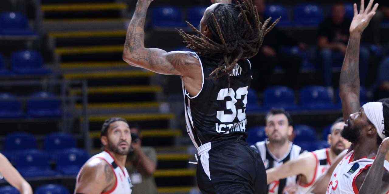 Beşiktaş, İsrail temsilcisi Hapoel Tel Aviv'e farklı mağlup oldu