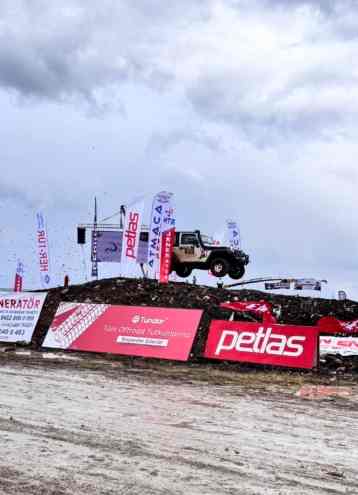 Türkiye Off-Road Şampiyonası'nın 5. Ayak Trabzon Yarışması nefesleri kesti!
