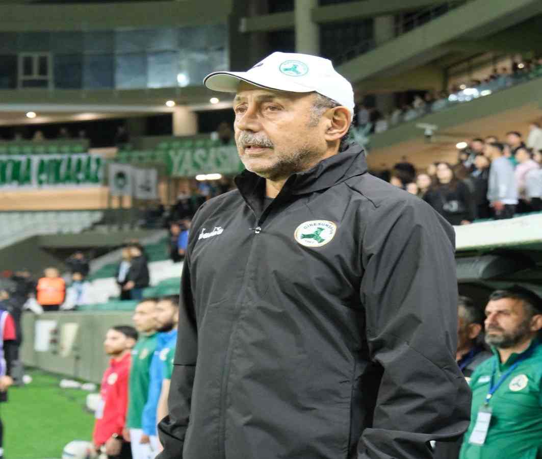 Teknik Direktör Metin Aydın: Bu çocuklara zaman lazım