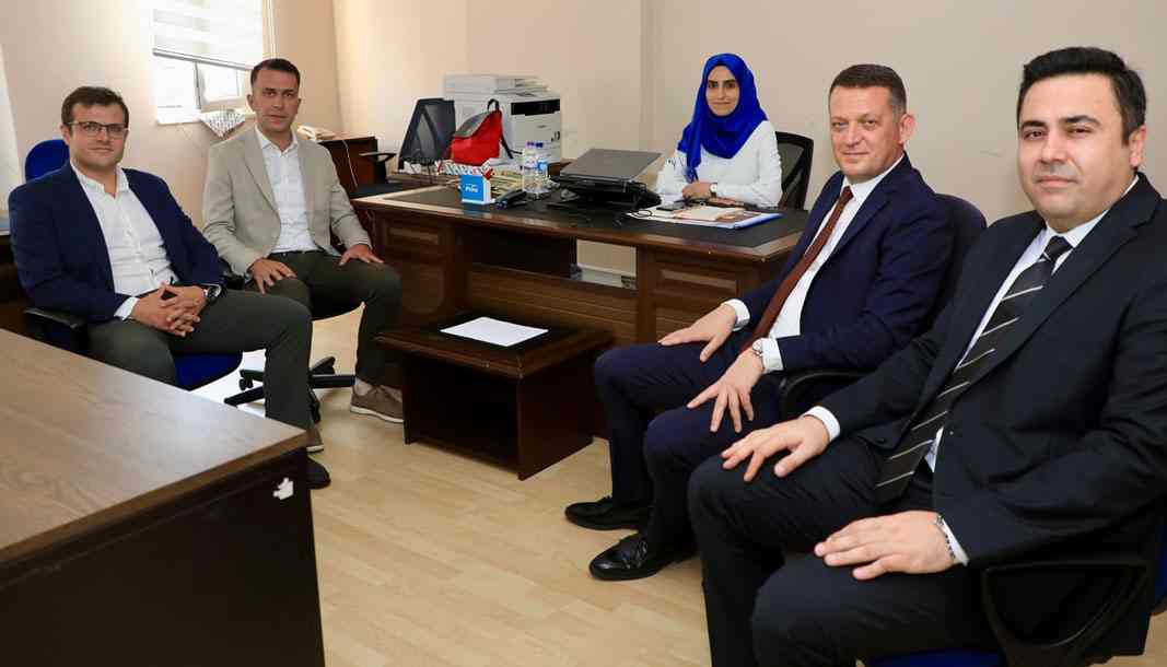 Kaymakam Ürkmezer'den hayırlı olsun ziyaretleri