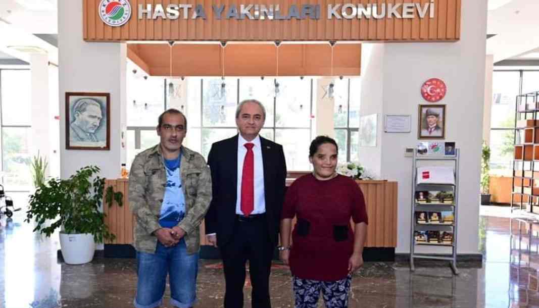 Mesut Kocagöz, şefkat elini uzatmaya devam ediyor