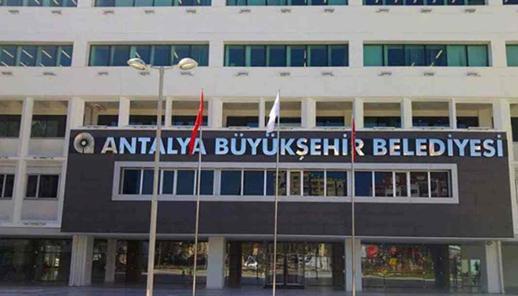 Fitch, Antalya Büyükşehir Belediyesi'nin kredi notunu yükseltti