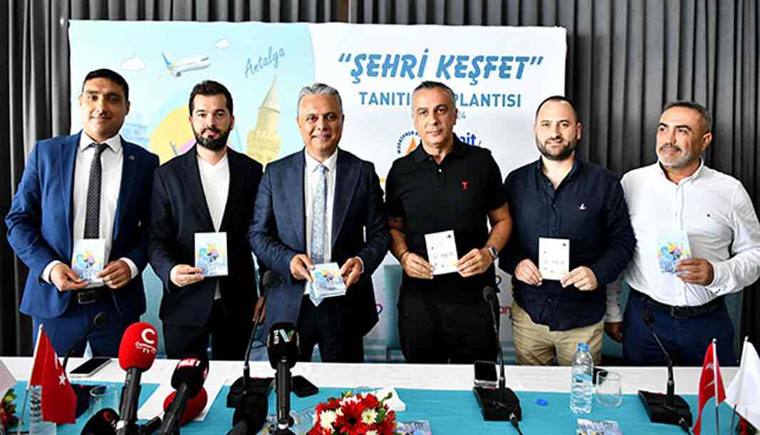 Muratpaşa'da turizm atağı! 'Şehri Keşfet' projesiyle Antalya turu