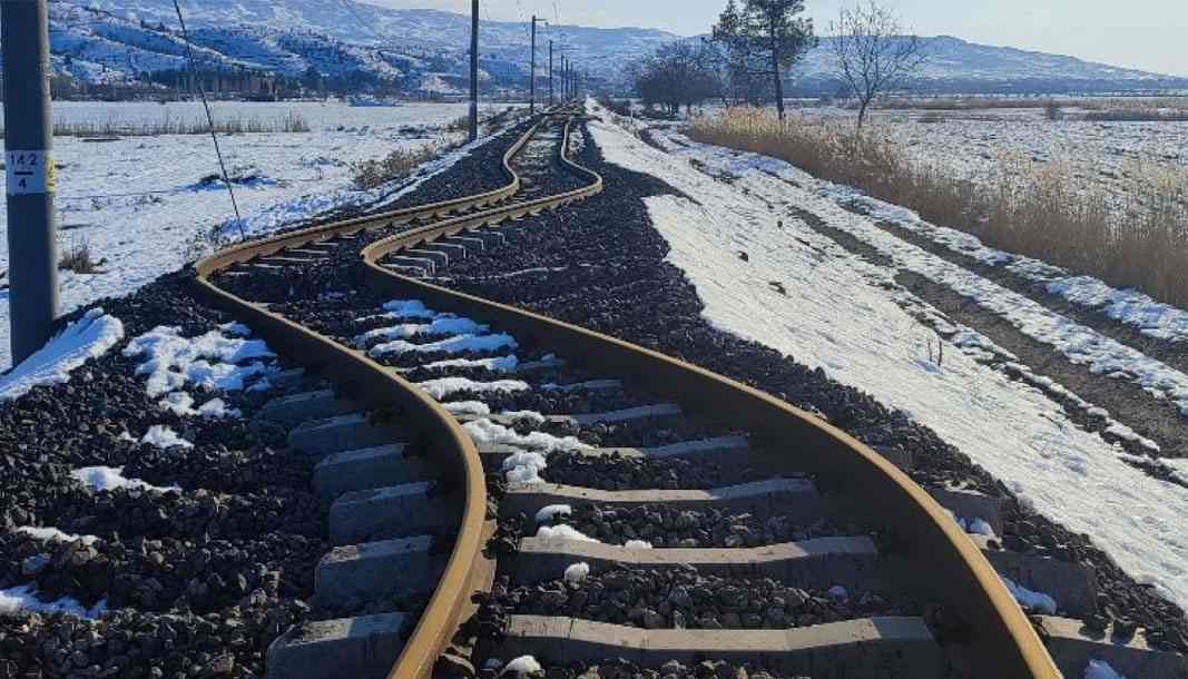 SDÜ’den demiryolu güvenliğini artıran proje