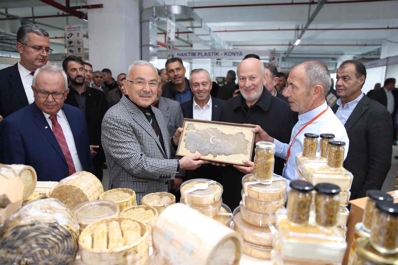 Arıcılık ve Arı Ürünleri Fuarı açıldı