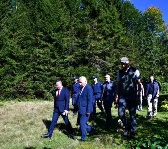 Trabzon Valisi  Aziz Yıldırım, Vakfıkebir Karadağ Yaylası’nı ziyaret etti