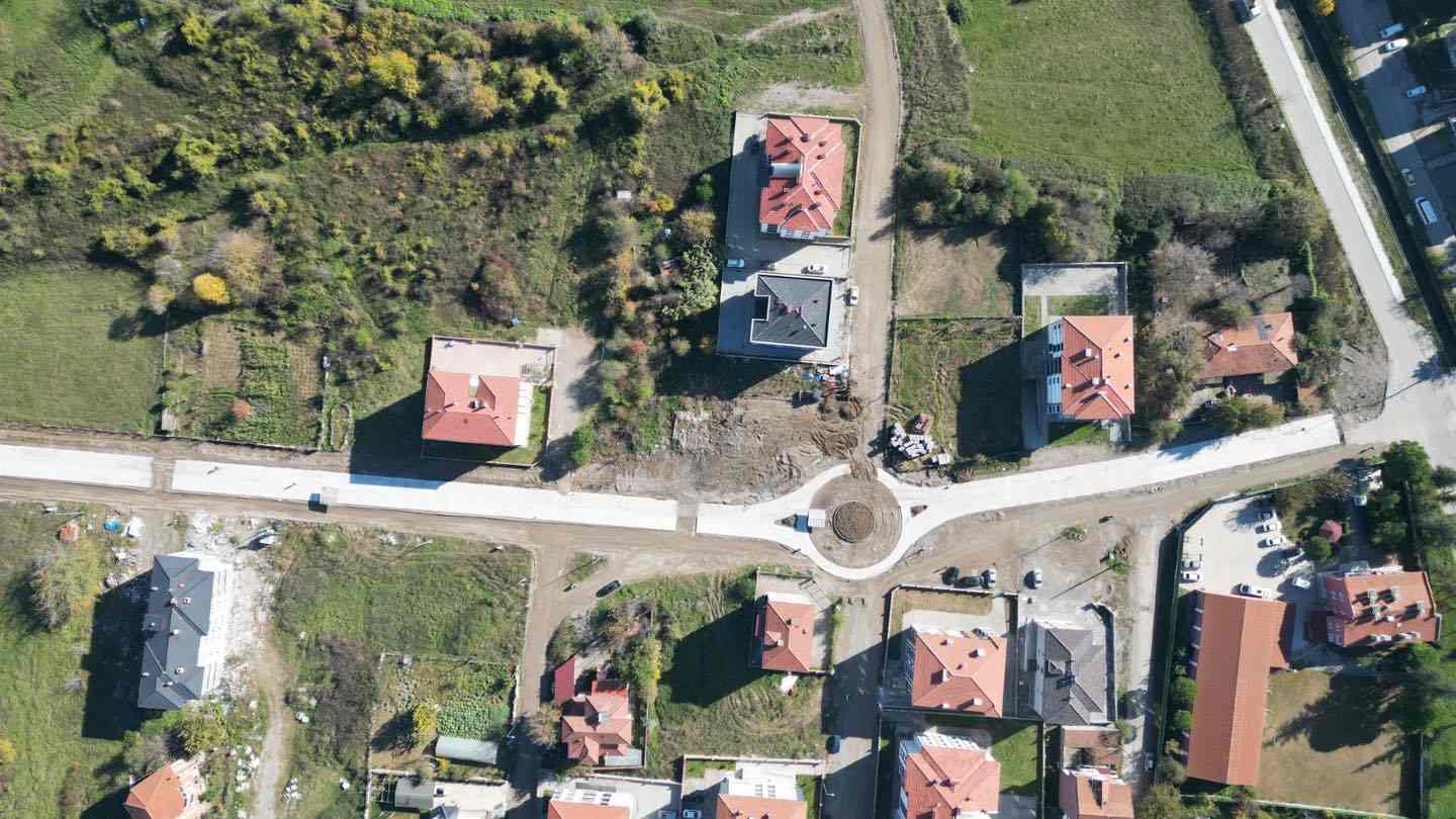 Çaycuma Belediye Başkanı Bülent Kantarcı: "Havaalanı pisti kalitesinde yol"