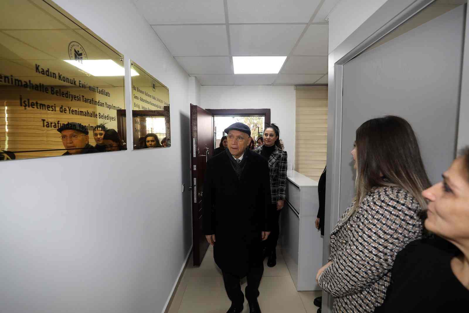 Yenimahalle Belediyesi şiddet mağduru kadınların yanında
