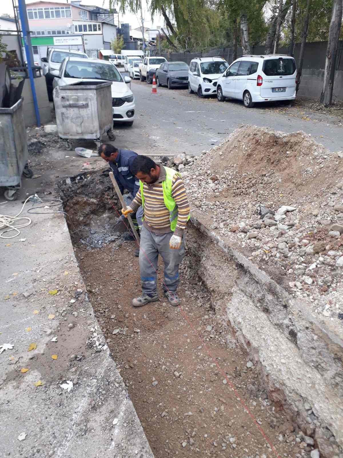 Şaşmaz Sanayi’de alt yapı yenilendi; Esnaf’tan Mansur Yavaş’a ‘teşekkür’