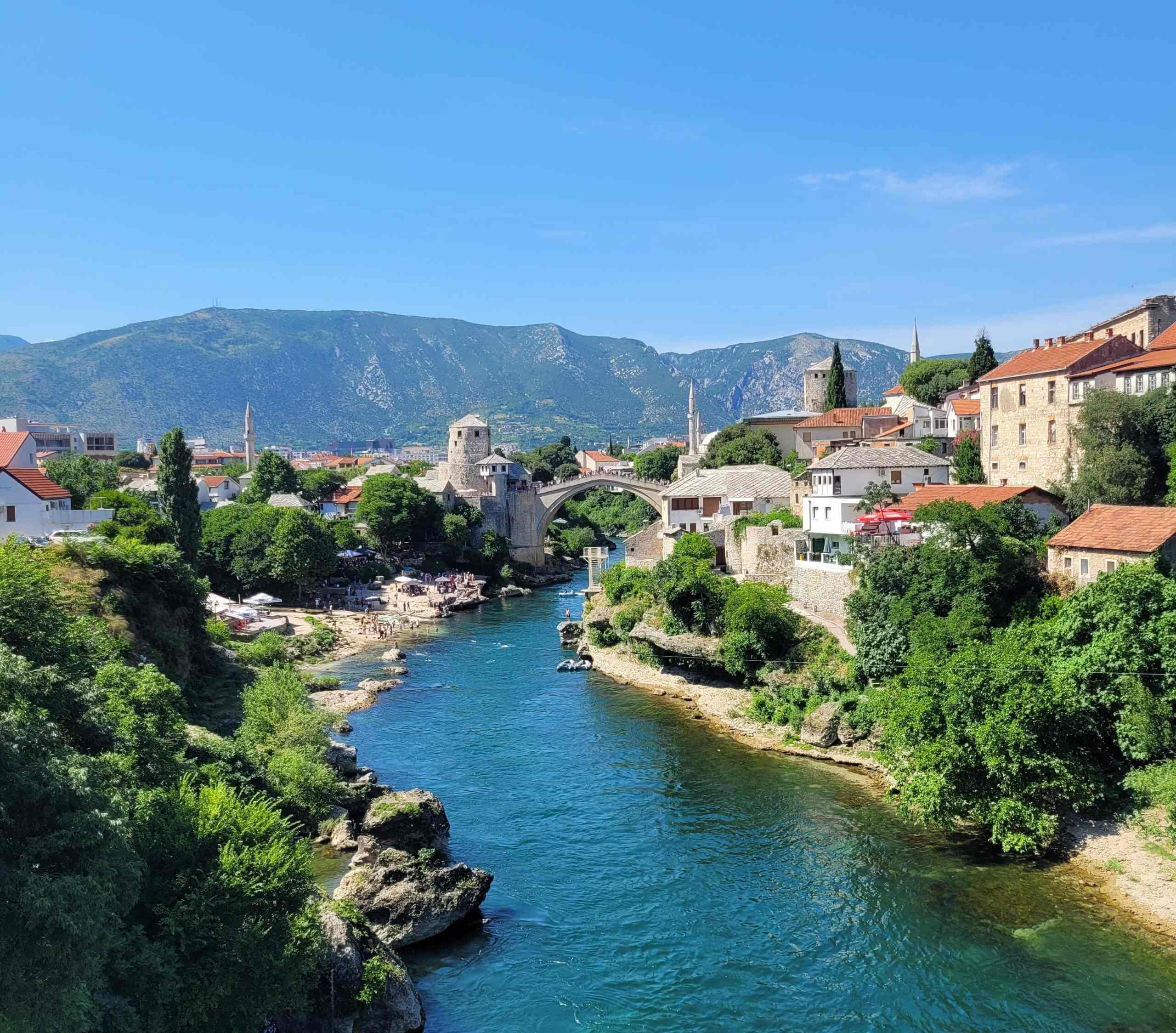 ''Osmanlı Gerdanlığı'' olarak bilinen Mostar Köprüsü 31 yıl önce yıkıldı