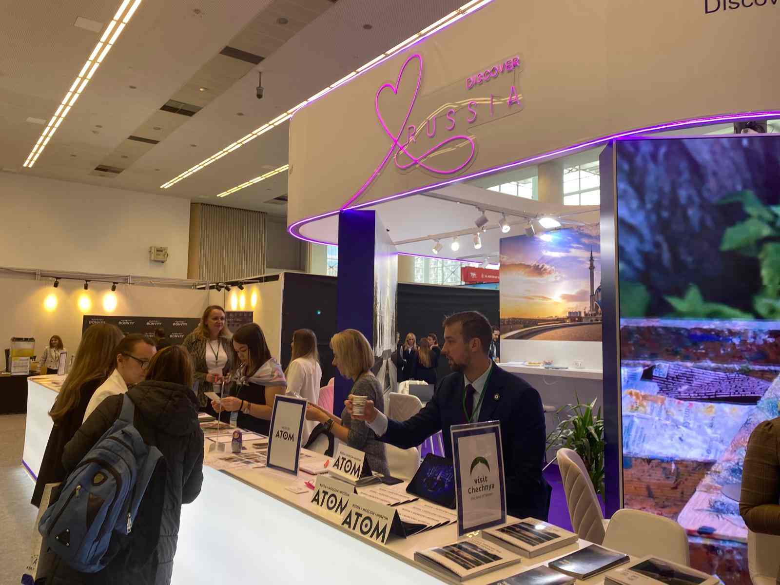 TRAVELEXPO ANKARA'da yabancılar ilgi odağı oldu