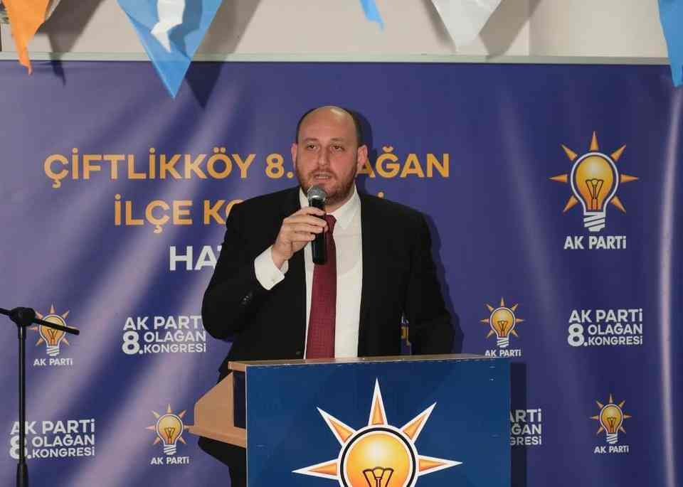 AK Parti Çiftlikköy Teşkilatı 8. Olağan Kongresi'ni gerçekleştirdi