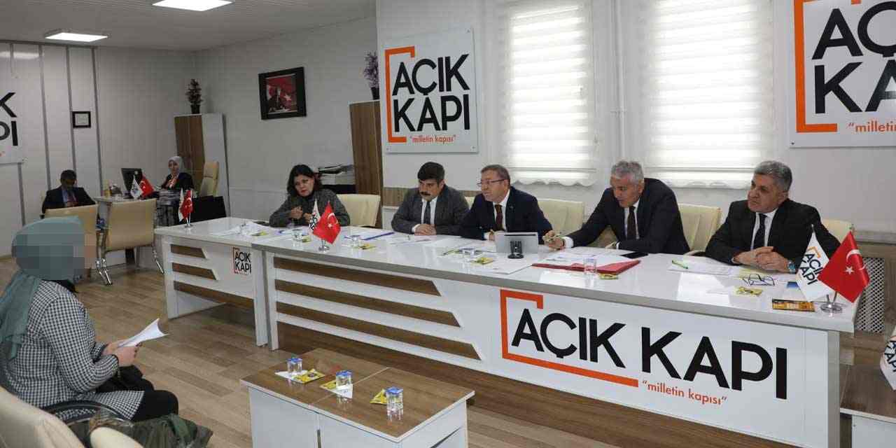 Vali Ziya Polat, Halk Günü Toplantıları kapsamında vatandaşları ağırladı