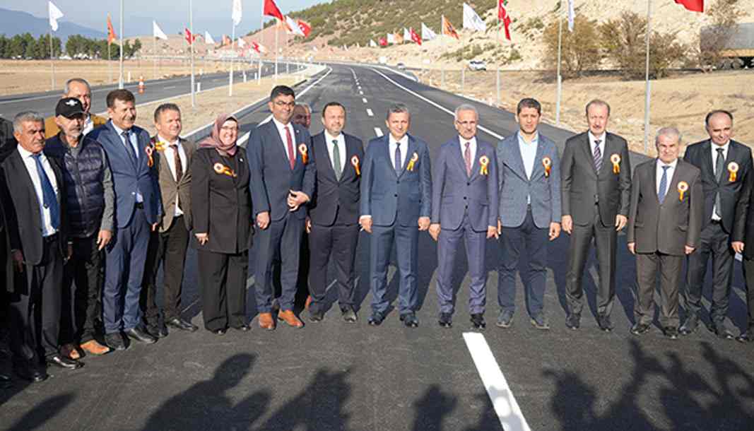 Kızılkaya-Bozova-Korkuteli yolu açıldı
