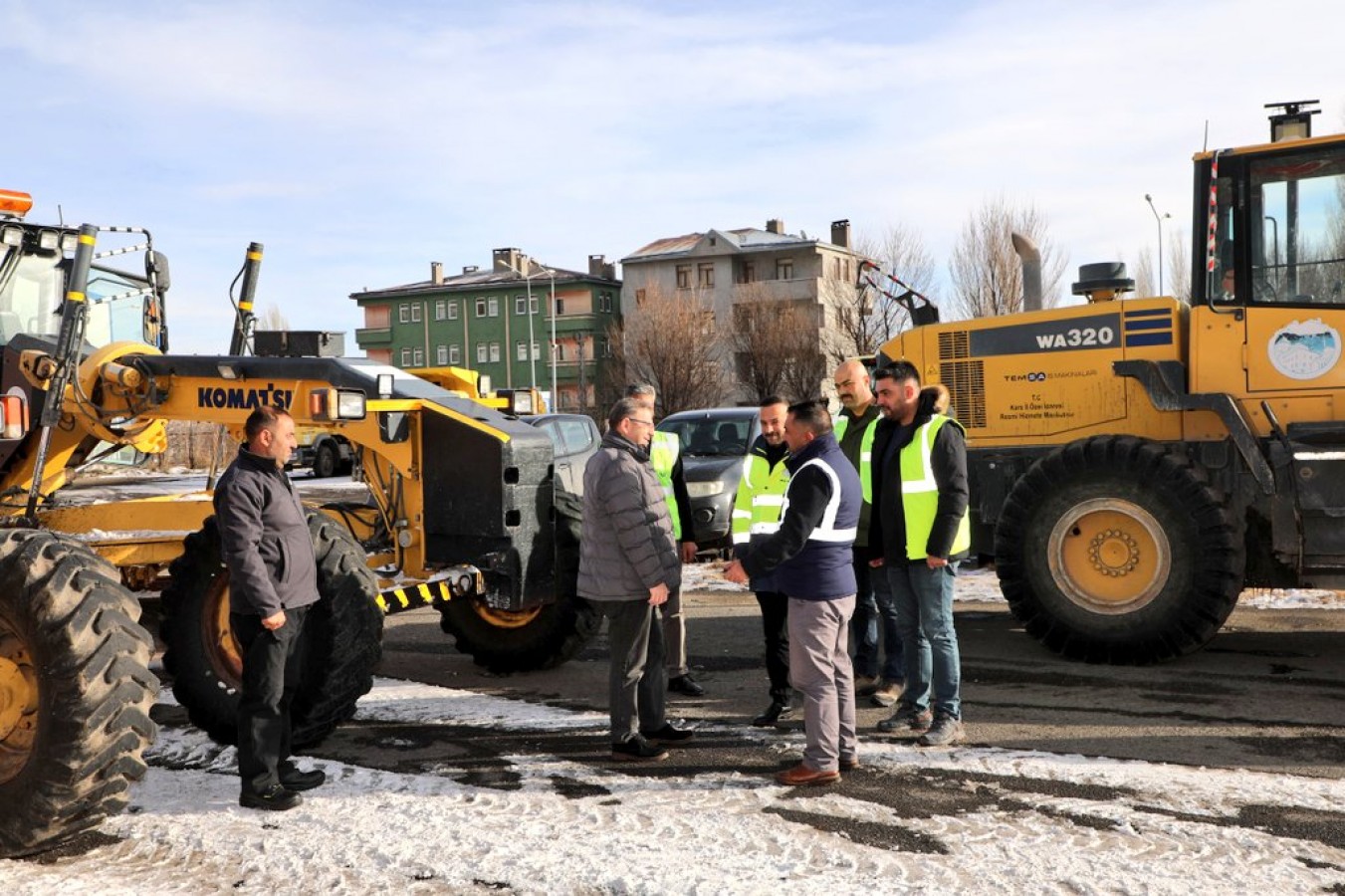Kars'ın kar kaplanları, bütün köy yollarını açtı