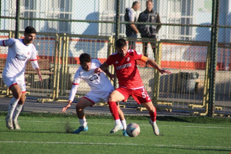 Düzcespor “Emin Adımlarla "İlerliyor