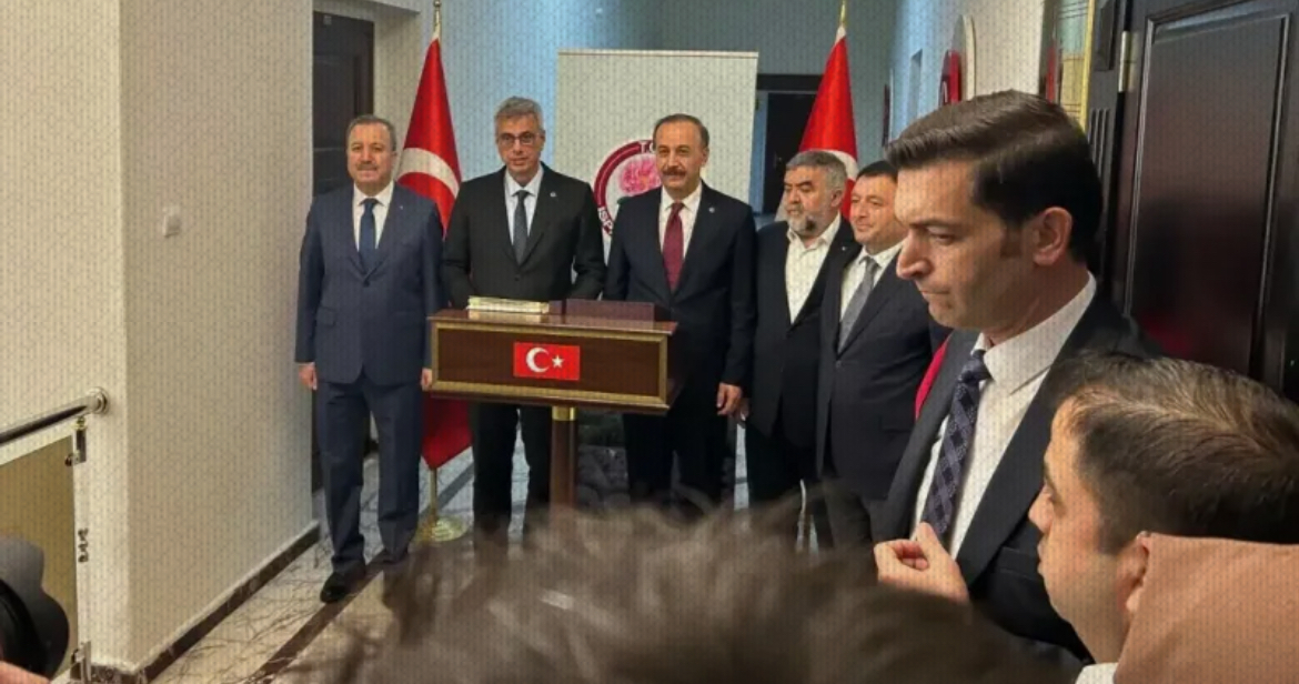 Bakan Memişoğlu'ndan Isparta sağlığına övgü dolu sözler