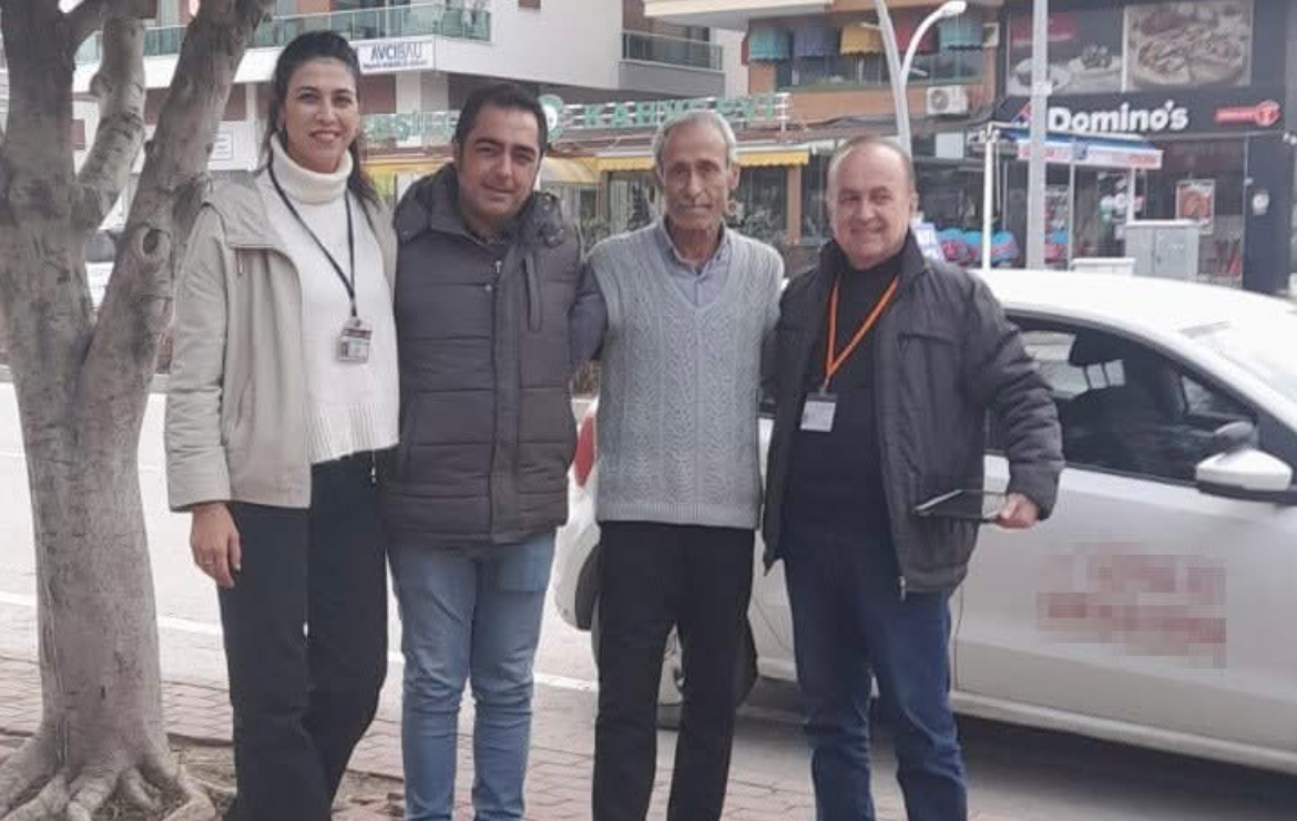 70 yaşında ehliyet sahibi oldu