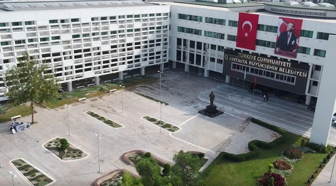 Belediye 2 milyonluk başıboş köpek tazminatı ödemiş!