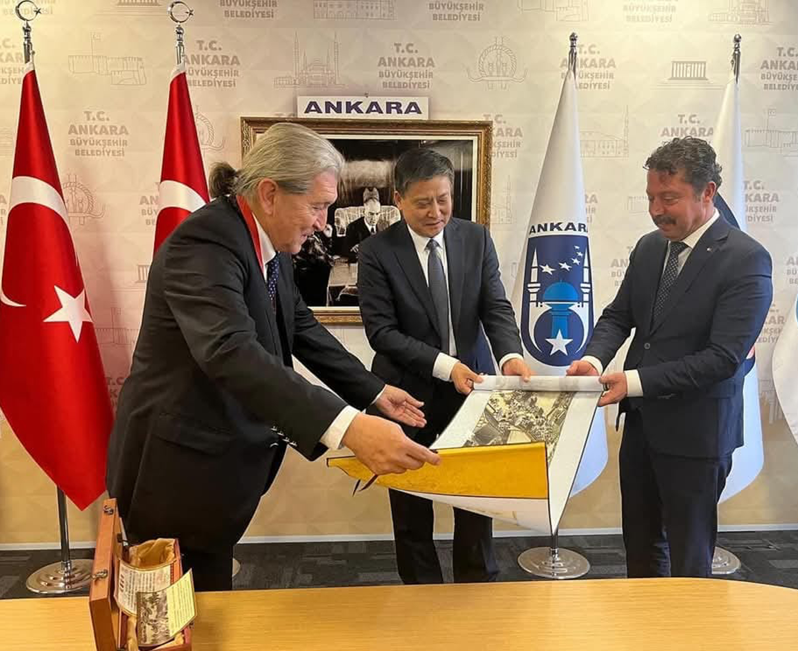 Beypazarı Belediye Başkanı Dr. Özer Kasap turizmi yukarıya taşıyacak