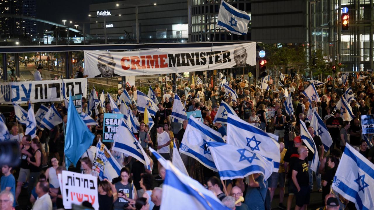 İsrailliler, katil Netanyahu'nun istifasını istiyor!