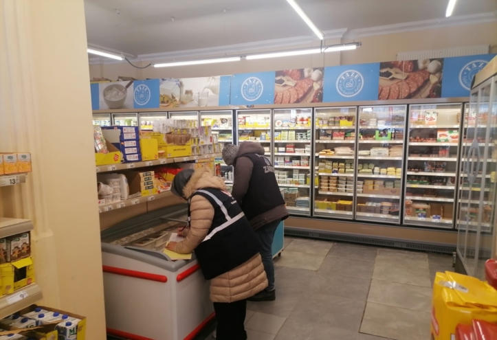 Kars'ta işyerlerine gıda denetimleri devam ediyor