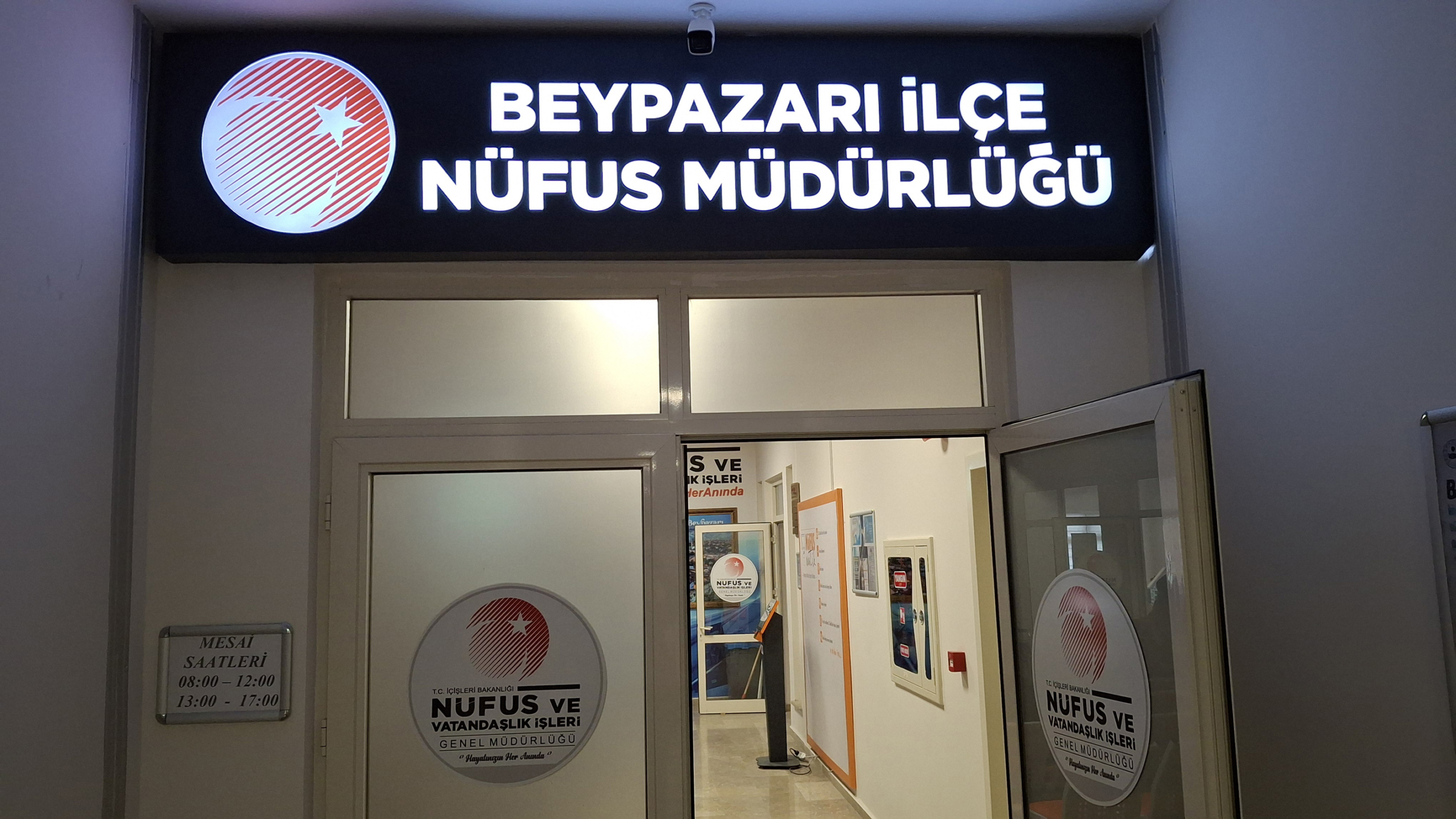 Nüfus müdürlüklerinde yoğun mesai